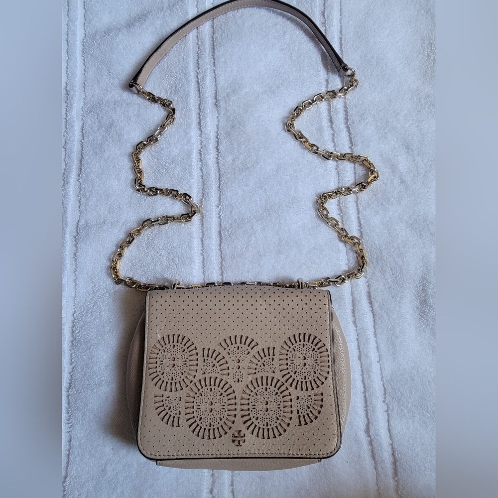 TORY BURCH LASER CUT CROSSBODY MINI CLUTCH